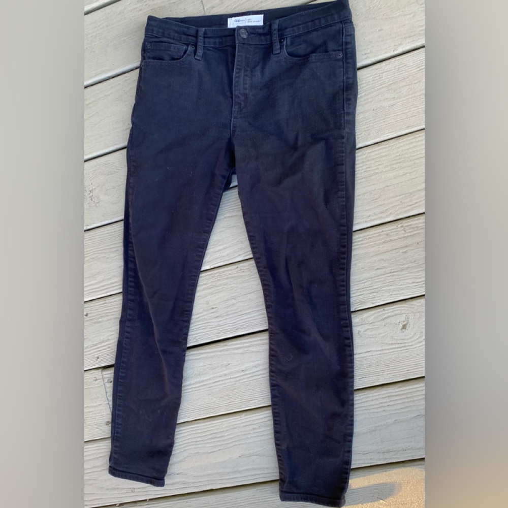 GAP - Women's Black True Skinny Low Rise Crop Jeans, Size: 29
